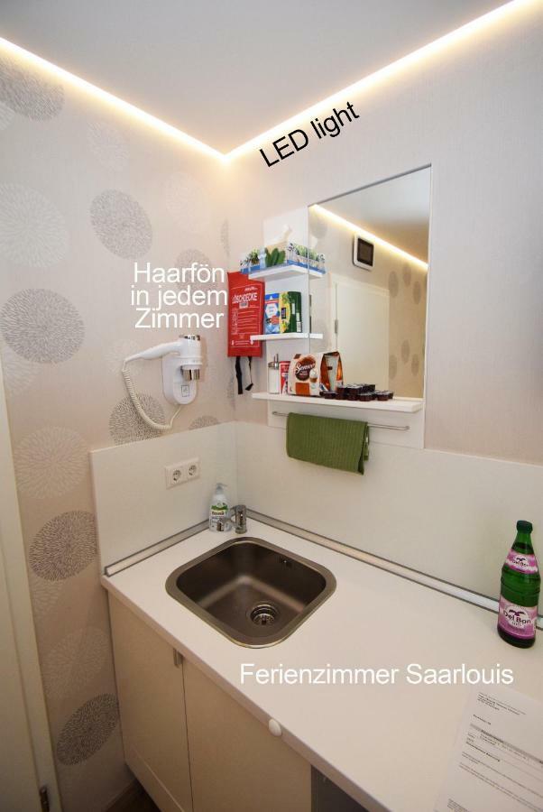 Ferienzimmer Saarlouis Exterior foto